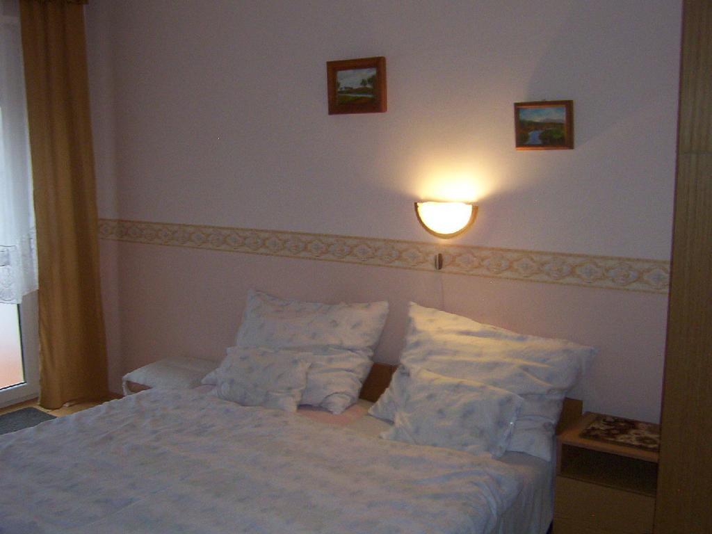 Отель Marika Haus Бюк Номер фото